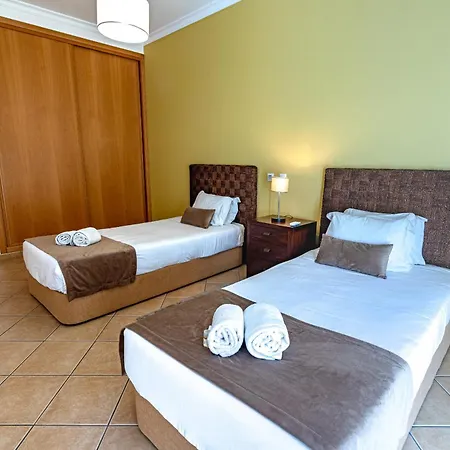 빌라 Belchior By Algarve Holidays 파로